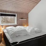 Sakulfuer - 2-5km From The Sea By Interhome Holiday home
