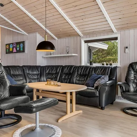 Sakulfuer - 2-5km From The Sea By Interhome Сasa de vacaciones *