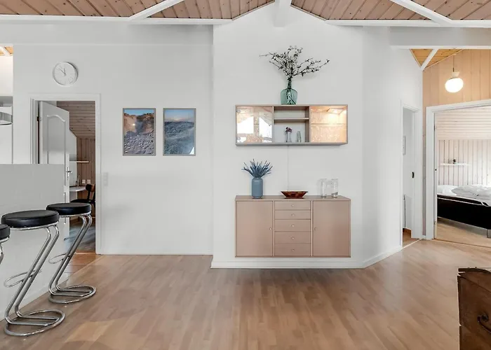 Sakulfuer - 2-5km From The Sea By Interhome * Bolilmark